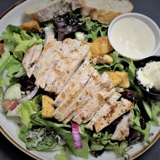 CHICKEN CHOPPED SALAD