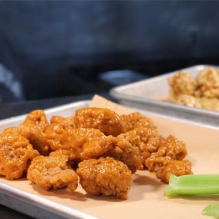 BONELESS WINGS
